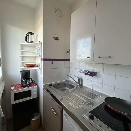 Apartment A 20m De La Avec Parking, - Fr-1-224c-329